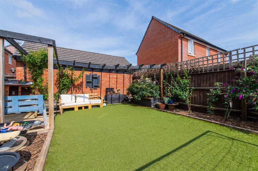 Images for Buckby Drive, Burton Latimer EAID:oscarjamesapi BID:3