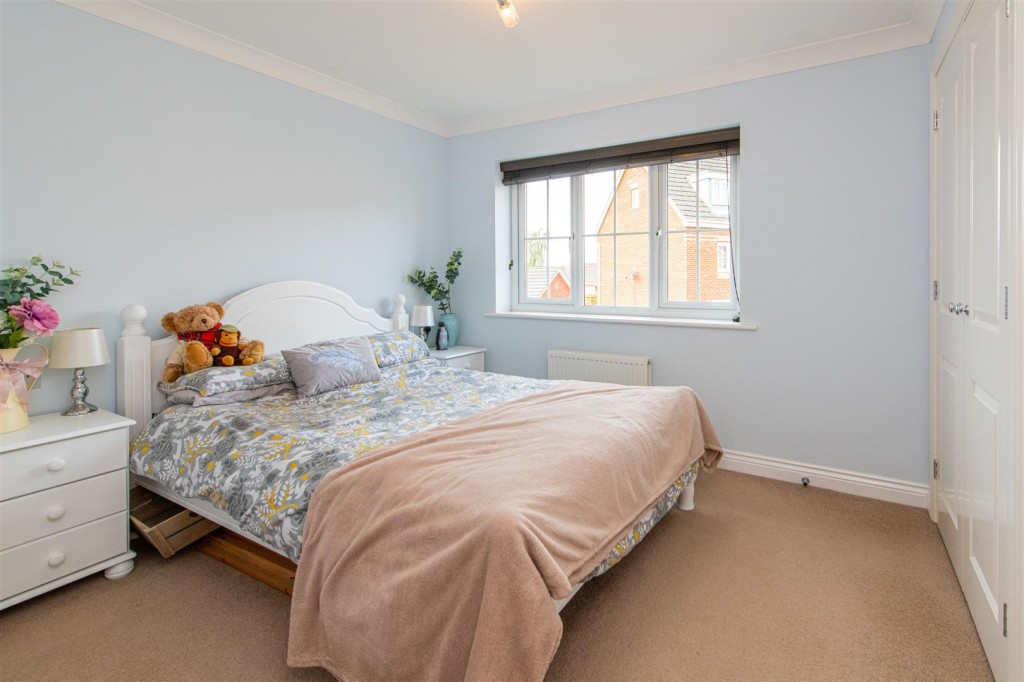 Images for Kempton Close, Corby EAID:oscarjamesapi BID:4
