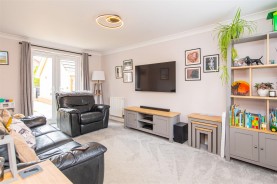 Images for Kempton Close, Corby