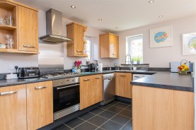 Images for Kempton Close, Corby