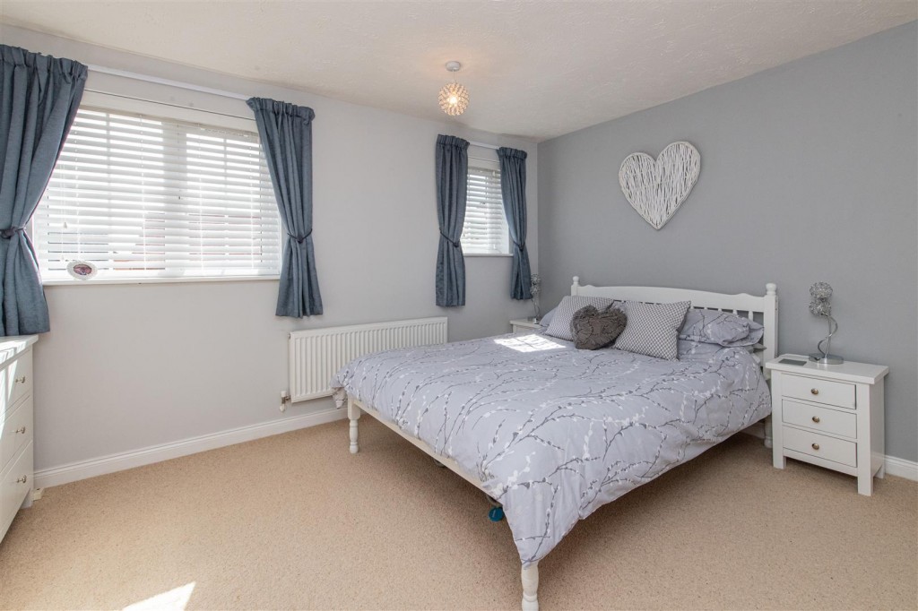 Images for Eyam Close, Desborough EAID:oscarjamesapi BID:2