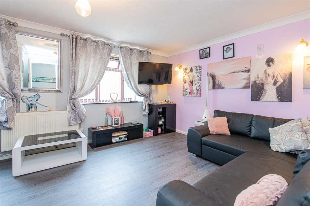 Images for Alfred Street, Kettering EAID:oscarjamesapi BID:2