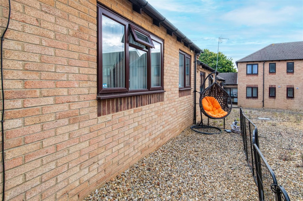 Images for Alfred Street, Kettering EAID:oscarjamesapi BID:2