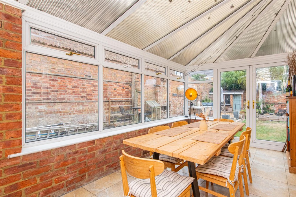 Images for Bakehouse Lane, Burton Latimer EAID:oscarjamesapi BID:3