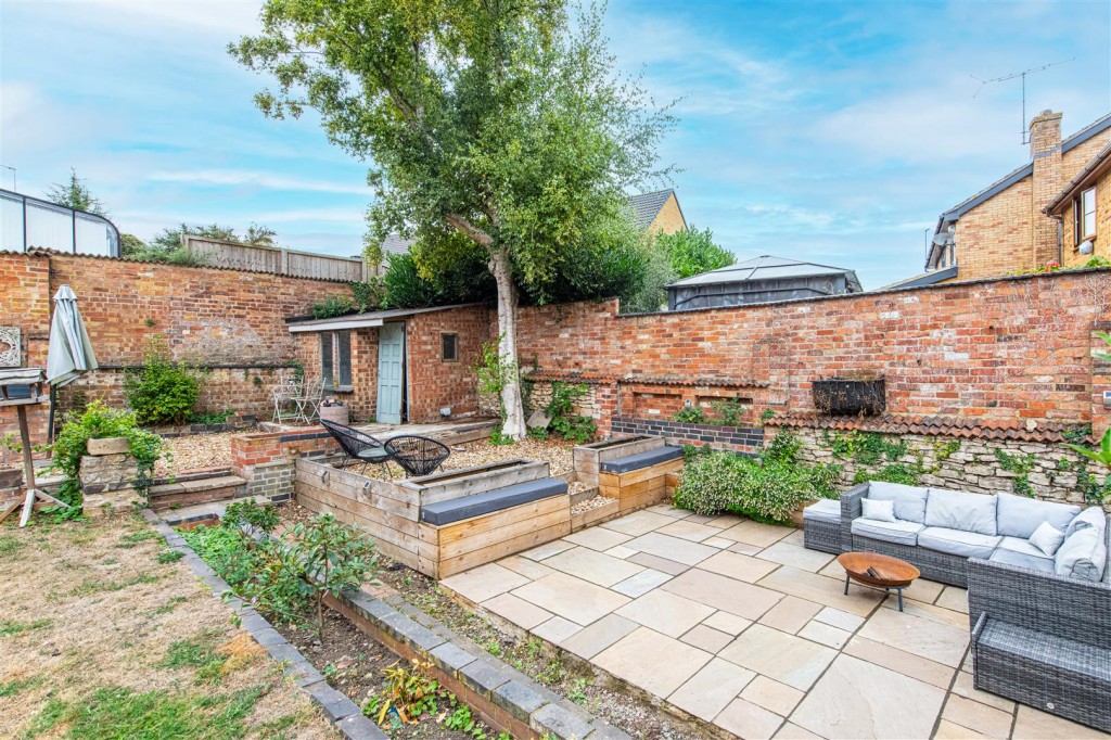 Images for Bakehouse Lane, Burton Latimer EAID:oscarjamesapi BID:3