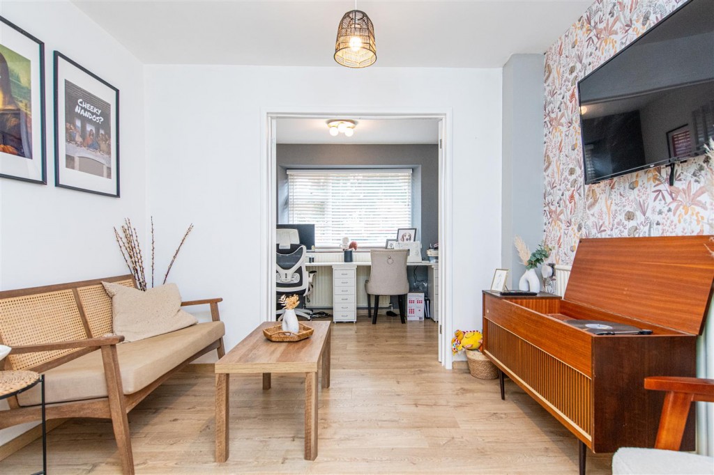 Images for Bakehouse Lane, Burton Latimer EAID:oscarjamesapi BID:3