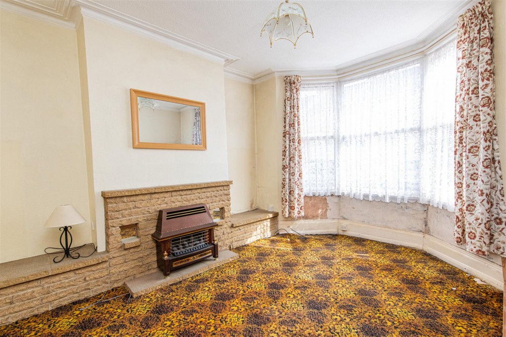 Images for Lutterworth Road, Northampton EAID:oscarjamesapi BID:1