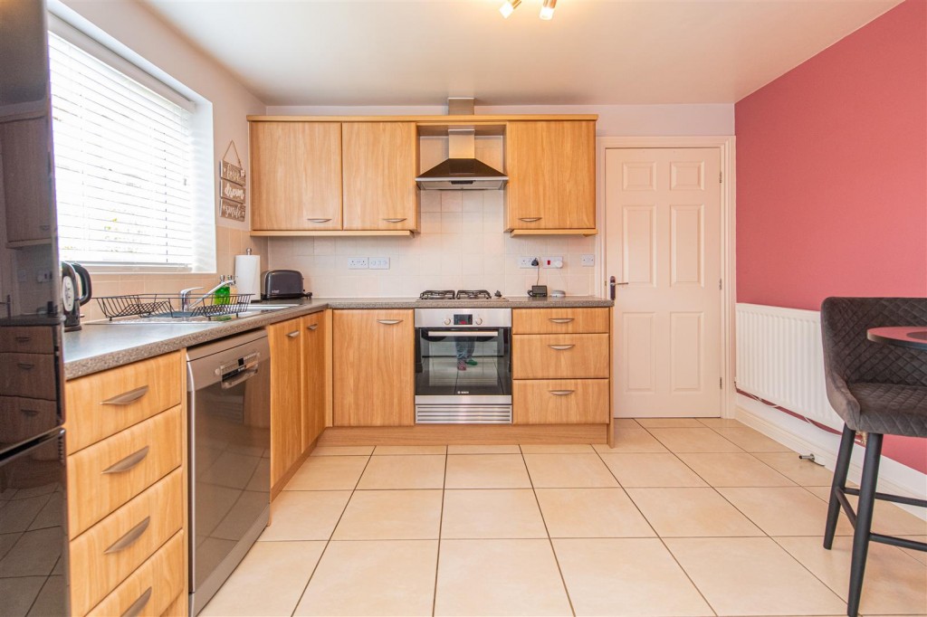 Images for Blackbird Road, Corby EAID:oscarjamesapi BID:4
