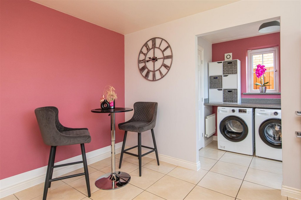 Images for Blackbird Road, Corby EAID:oscarjamesapi BID:4