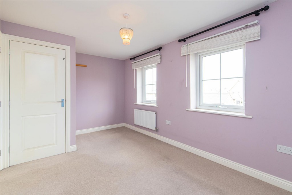 Images for Donnington Road, Burton Latimer EAID:oscarjamesapi BID:3