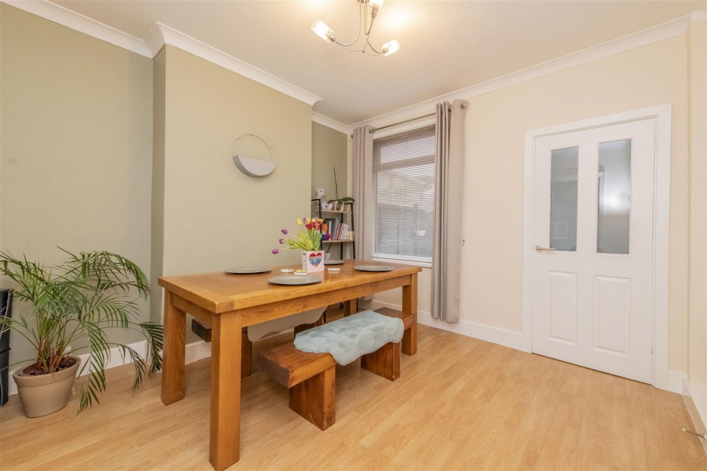 Images for Wellington Street, Kettering EAID:oscarjamesapi BID:2