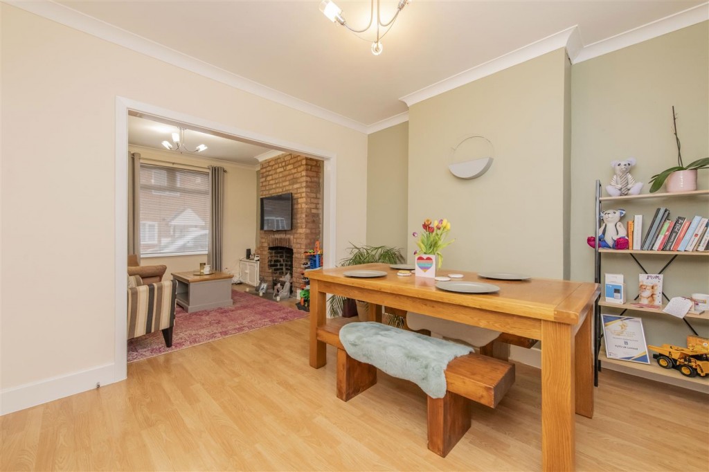 Images for Wellington Street, Kettering EAID:oscarjamesapi BID:2