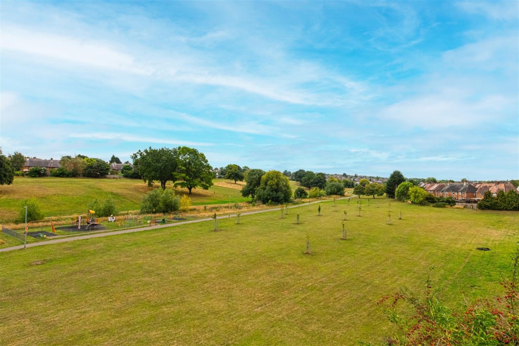 Images for Henshaw Road, Wellingborough EAID:oscarjamesapi BID:6