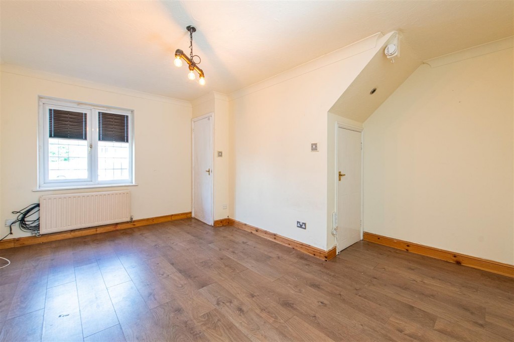 Images for Inham Close, Corby EAID:oscarjamesapi BID:4