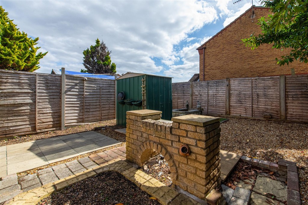 Images for Inham Close, Corby EAID:oscarjamesapi BID:4