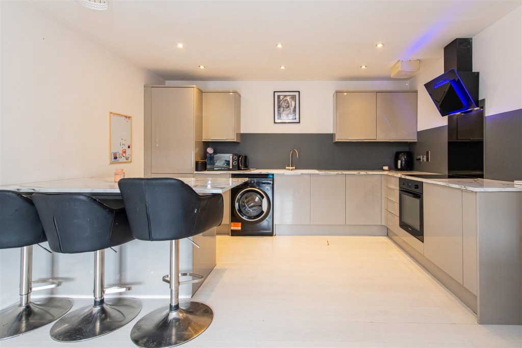 Images for Mobbs House, Queen Street, Kettering EAID:oscarjamesapi BID:2