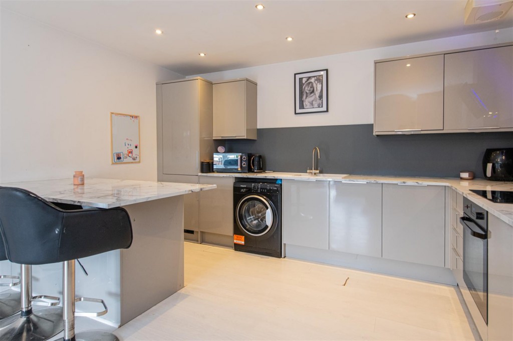 Images for Mobbs House, Queen Street, Kettering EAID:oscarjamesapi BID:2