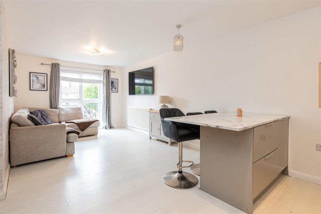 Images for Mobbs House, Queen Street, Kettering EAID:oscarjamesapi BID:2