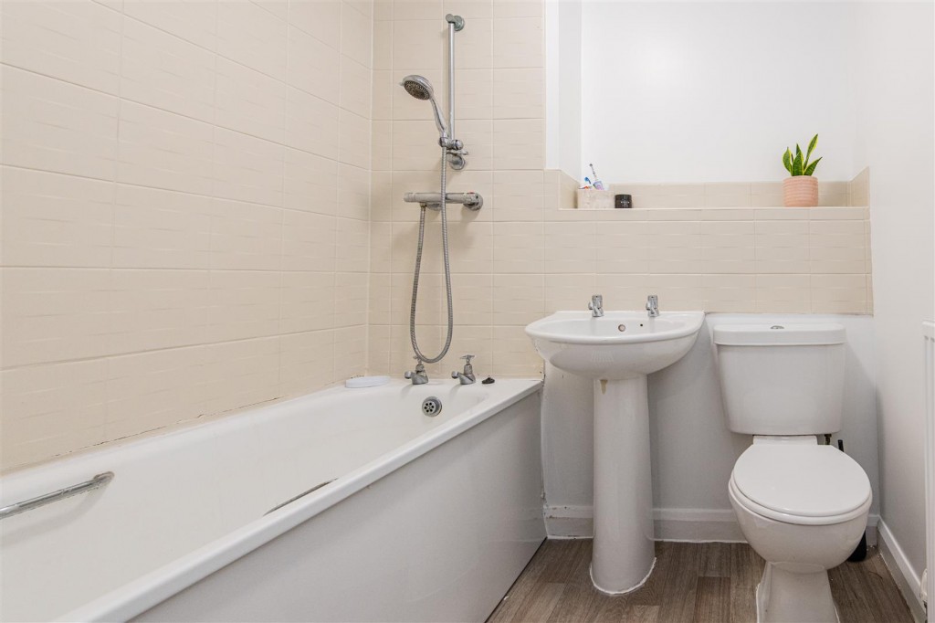 Images for Mobbs House, Queen Street, Kettering EAID:oscarjamesapi BID:2