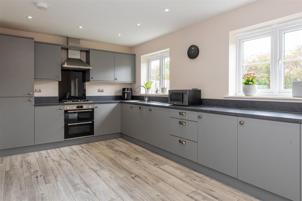 Images for Livingstone Road, Oakley Vale, Corby EAID:oscarjamesapi BID:4