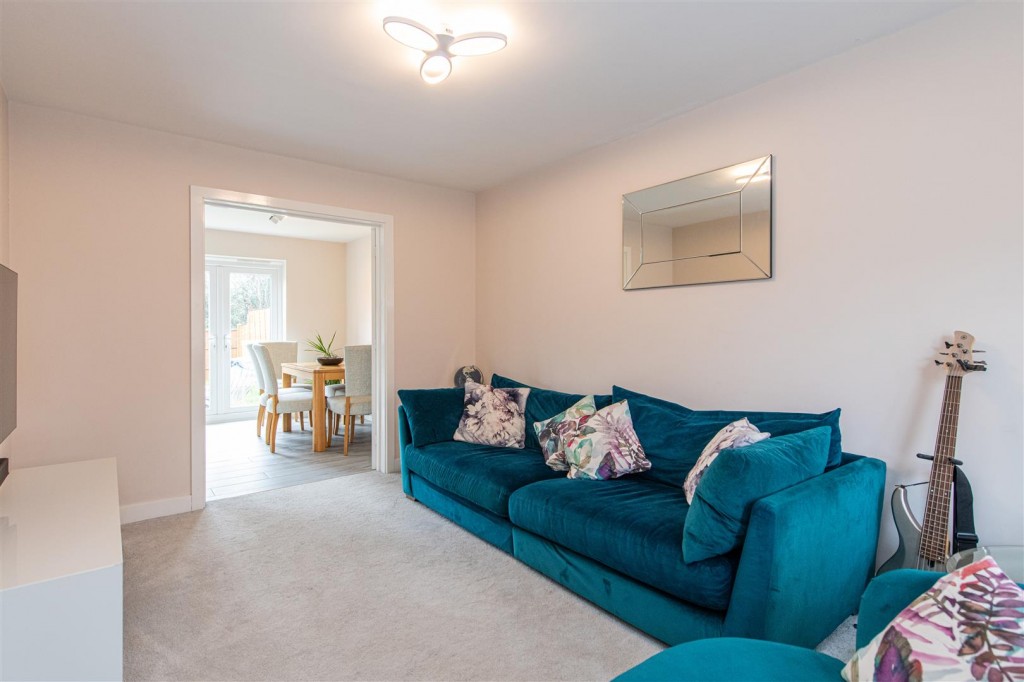 Images for Livingstone Road, Oakley Vale, Corby EAID:oscarjamesapi BID:4
