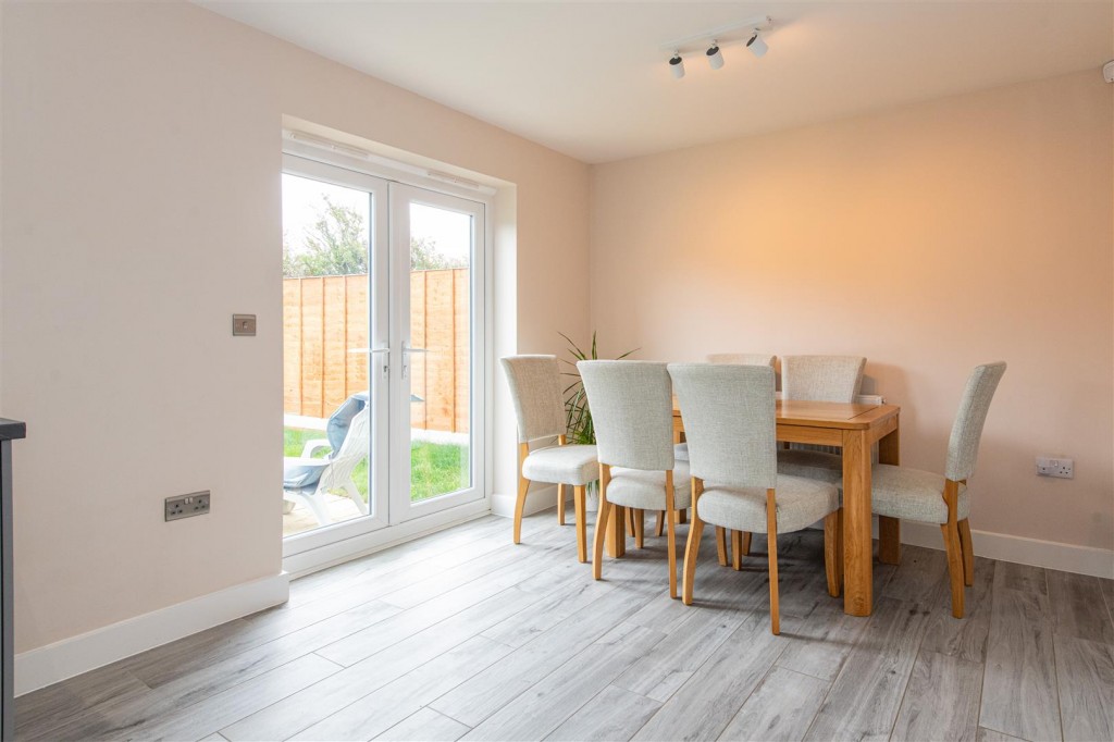 Images for Livingstone Road, Oakley Vale, Corby EAID:oscarjamesapi BID:4