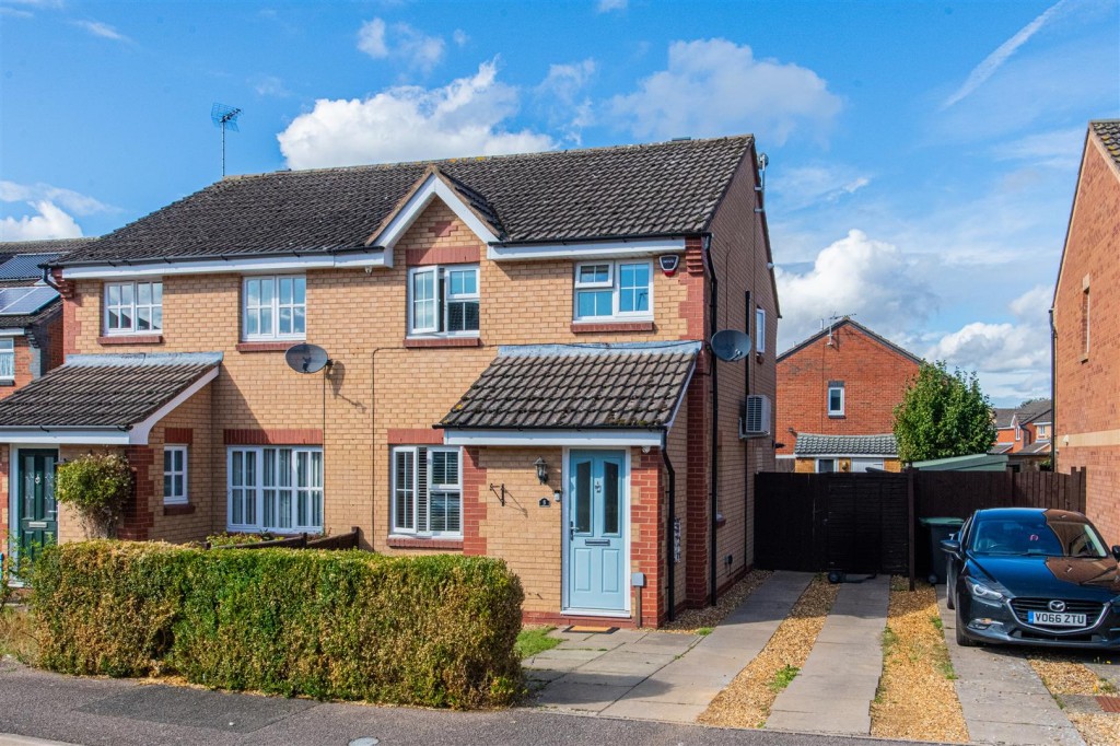 Images for Betony Walk, Rushden EAID:oscarjamesapi BID:8