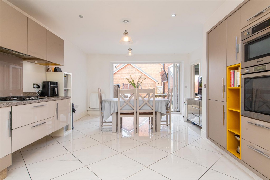 Images for Cheviot Close, Market Harborough EAID:oscarjamesapi BID:5