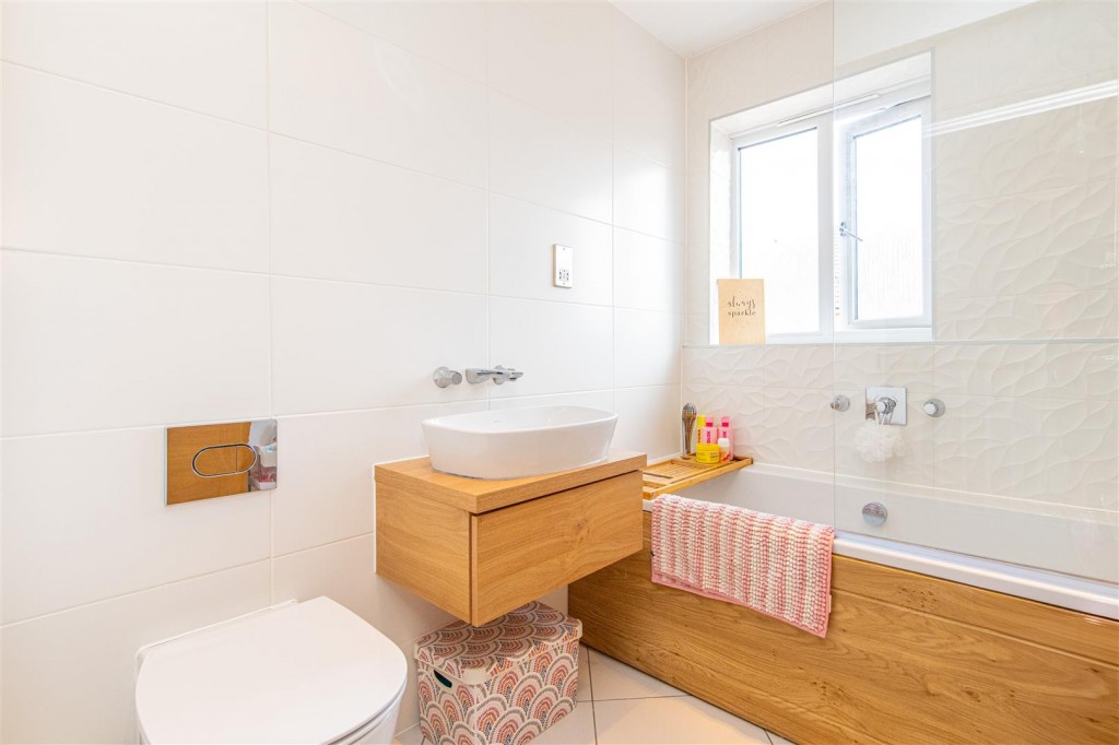 Images for Cheviot Close, Market Harborough EAID:oscarjamesapi BID:5
