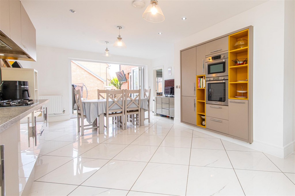 Images for Cheviot Close, Market Harborough EAID:oscarjamesapi BID:5