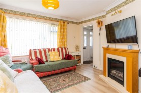 Images for Cedar Way, Wellingborough