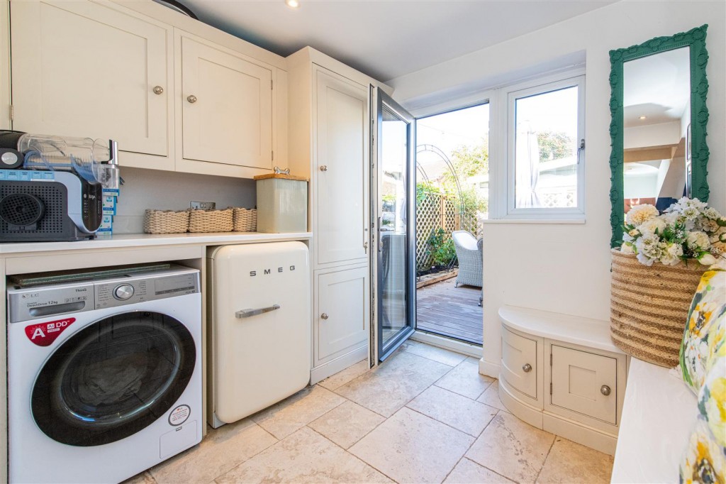Images for Stanier Road, Corby EAID:oscarjamesapi BID:4