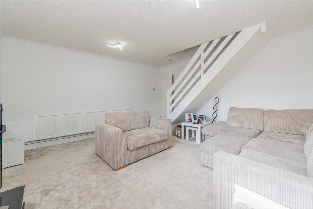 Images for Hazel Close, Hartwell, Northampton EAID:oscarjamesapi BID:1