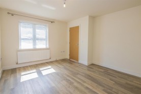Images for Gardenfield, Higham Ferrers, Rushden