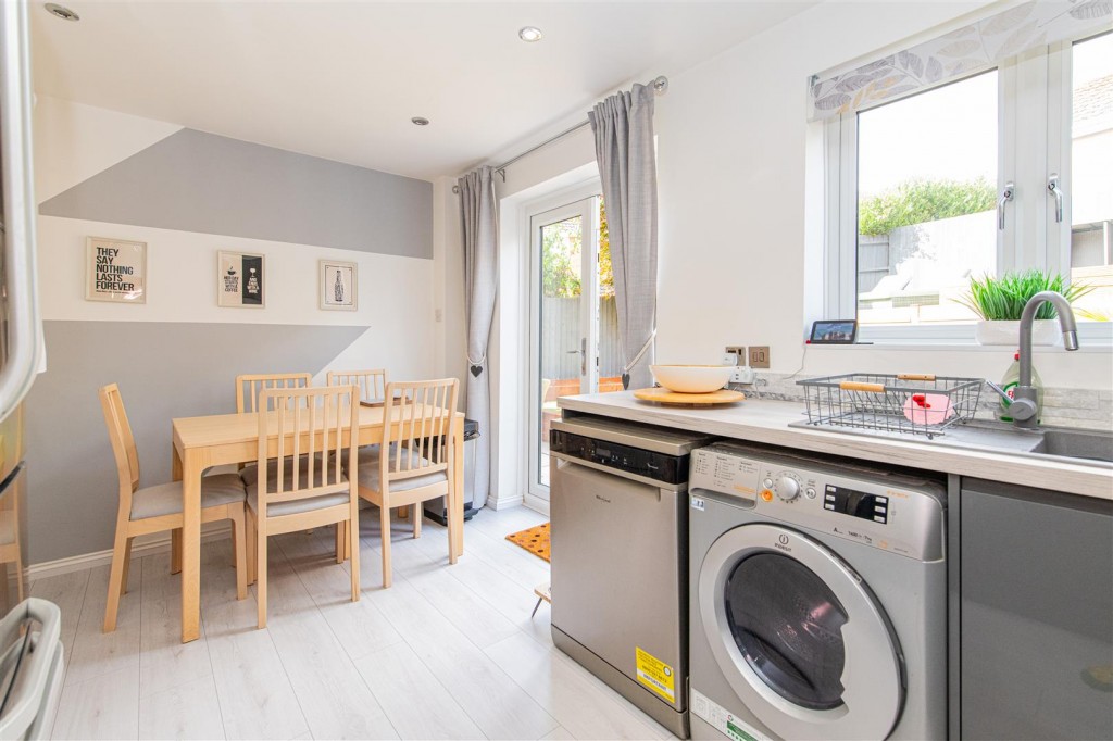 Images for Packer Road, Kettering EAID:oscarjamesapi BID:2