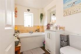 Images for Kingfisher Way, Burton Latimer