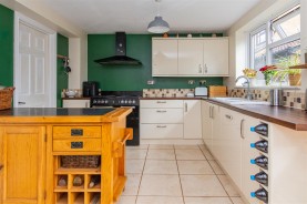 Images for Kingfisher Way, Burton Latimer