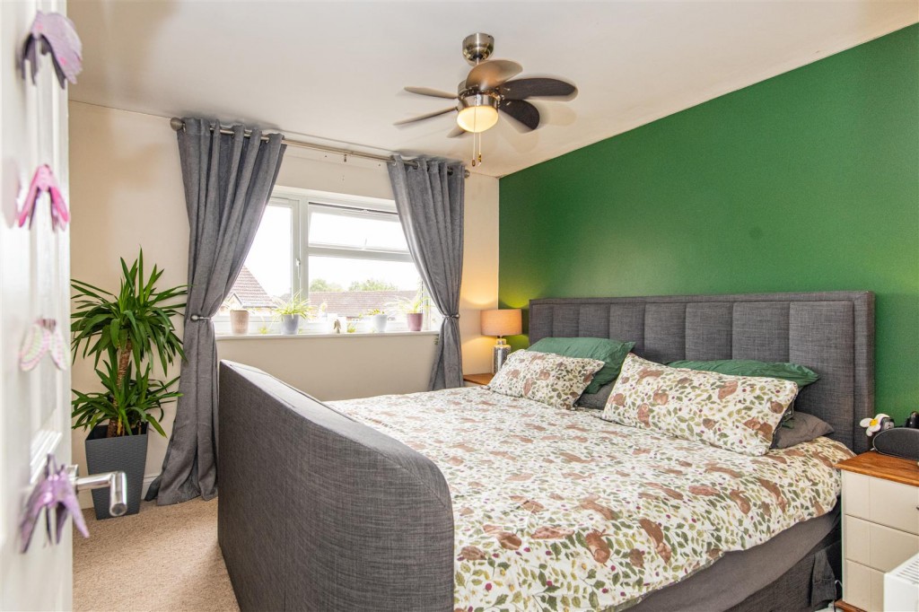 Images for Kingfisher Way, Burton Latimer EAID:oscarjamesapi BID:3