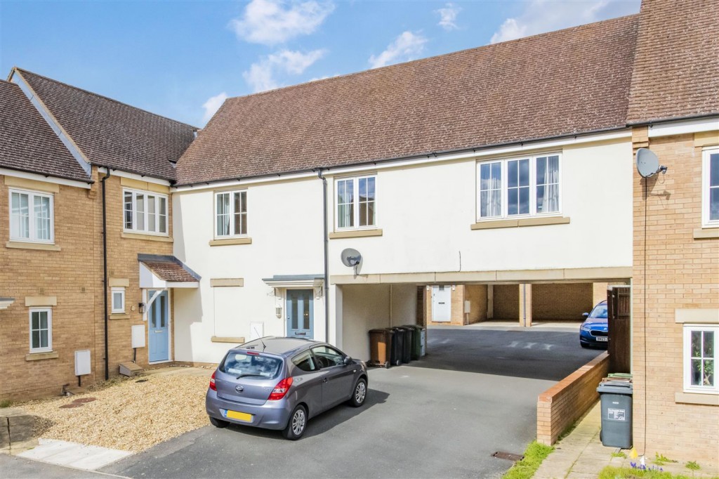 Images for Kesteven Way, Corby EAID:oscarjamesapi BID:2