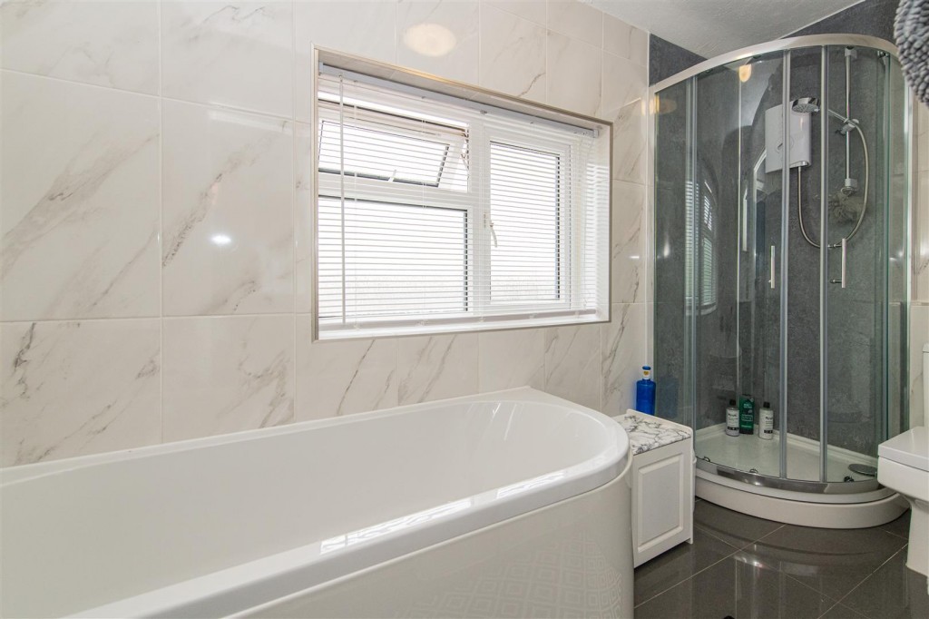 Images for Glaister Place, Kettering EAID:oscarjamesapi BID:2