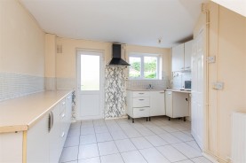 Images for Greenhill Rise, Corby