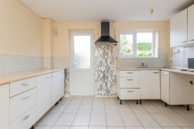 Images for Greenhill Rise, Corby