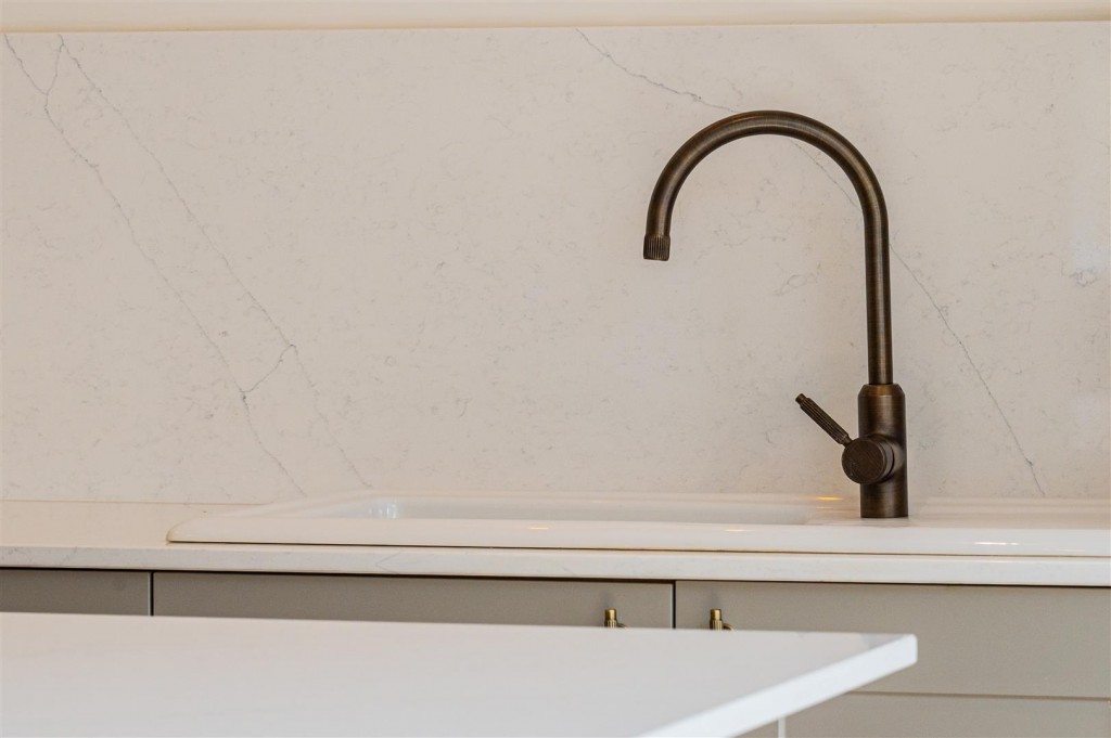 Images for Corby Road, Weldon, Corby EAID:oscarjamesapi BID:4