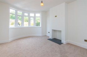 Images for Corby Road, Weldon, Corby