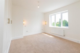 Images for Corby Road, Weldon, Corby