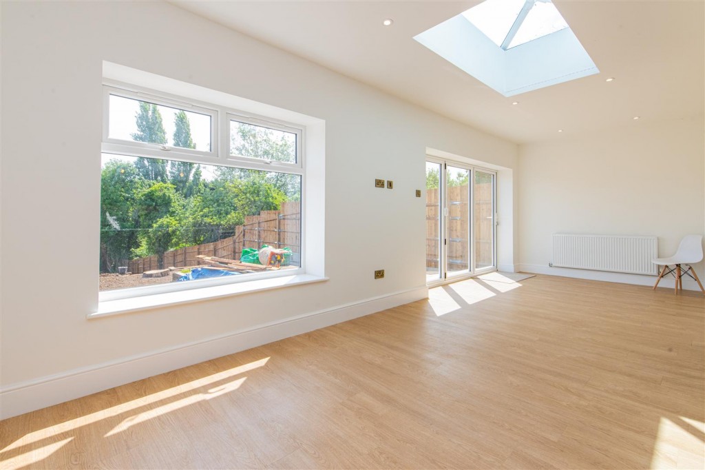 Images for Corby Road, Weldon, Corby EAID:oscarjamesapi BID:4