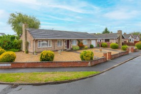 Images for Fairfield Road, Isham, Kettering