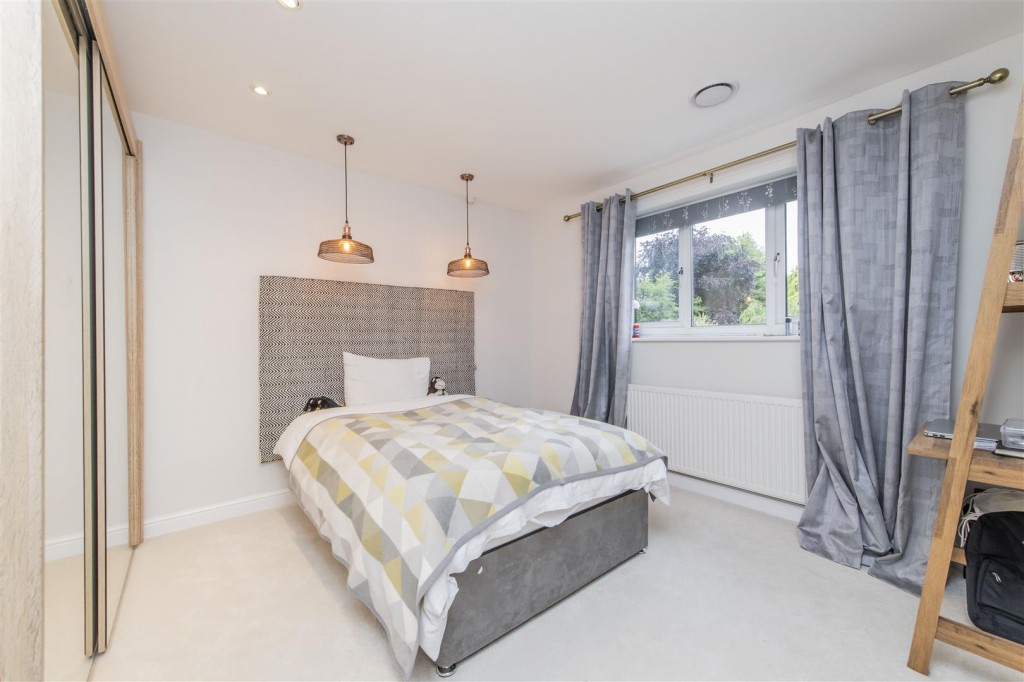 Images for Wold Road, Burton Latimer EAID:oscarjamesapi BID:2