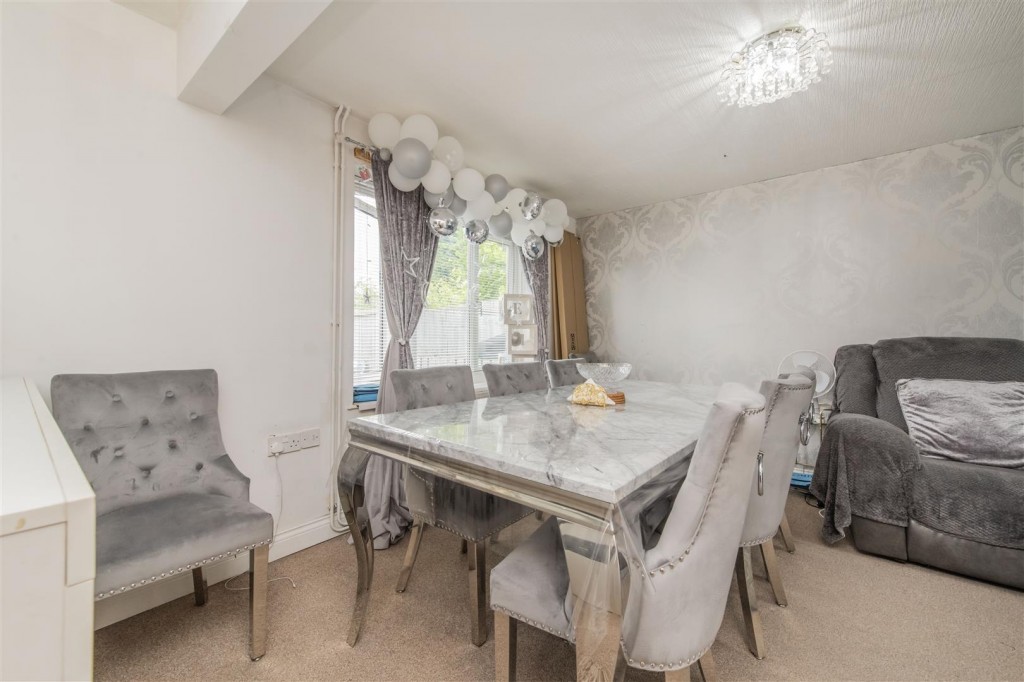 Images for Cupar Crescent, Corby EAID:oscarjamesapi BID:2