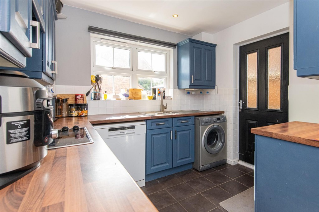 Images for Fox Close, Fleckney EAID:oscarjamesapi BID:5